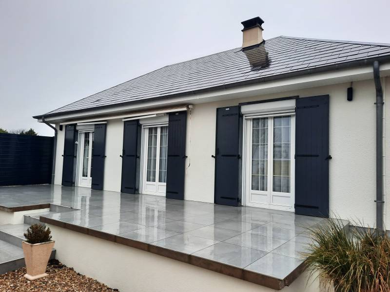 détail ferrage pentures contre pentures volet aluminium haut de gamme