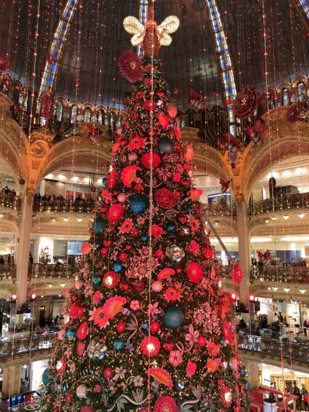 Congés LEROY FERMETURES MENUISERIES 2025