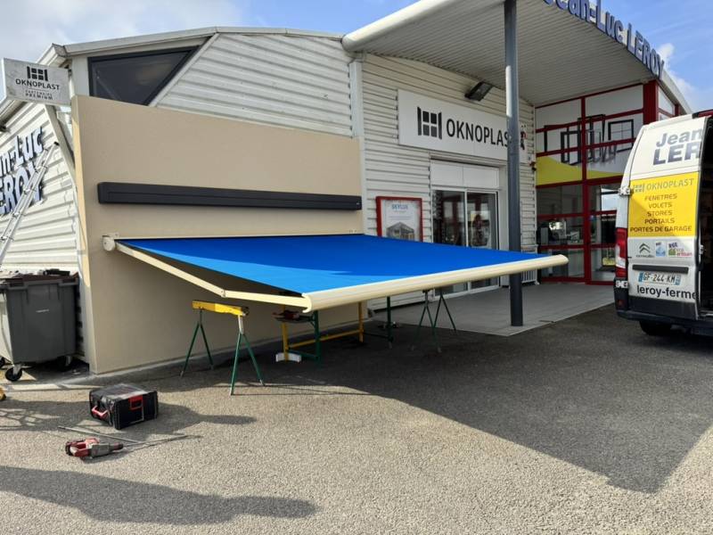 store banne combisol 1200 motorisé somfy exposition normandie