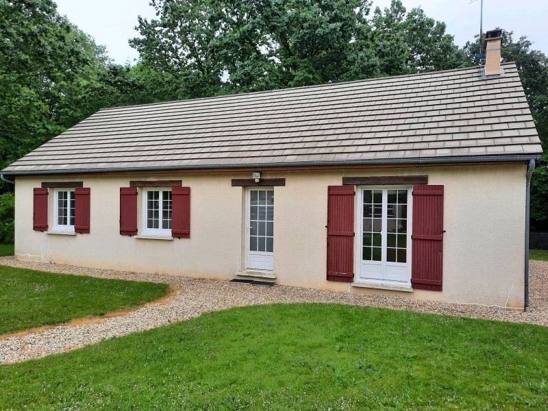 Remplacement fenêtres bois par du pvc blanc oscillo battant avec petits bois Oknoplast sur conches en Ouche par Leroy Fermetures (27)