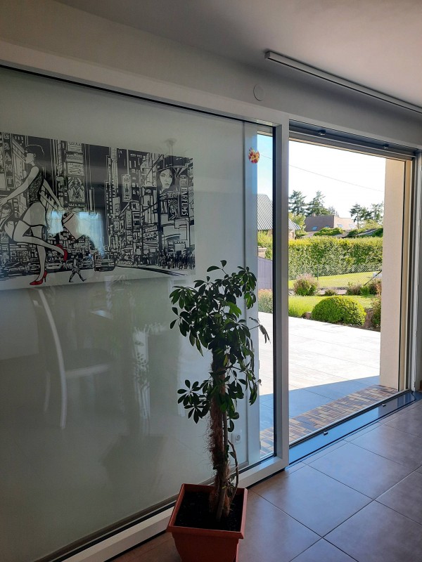 Acheter des fenêtres coulissantes en PVC pour un appartement en centre-ville à Rouen en Seine-Maritime 76