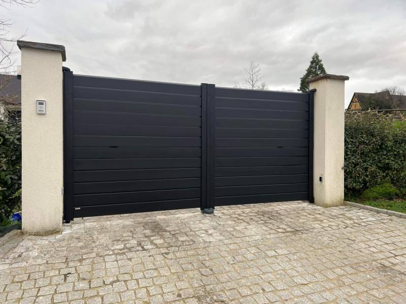 Quel matériau choisir pour mon portail à Louviers 27