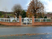 Installation de menuiseries extérieures à Grand Bourgtheroulde proche de Bourg-Achard 27310