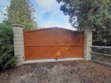 Leroy Fermetures -  Trouver un artisan menuisier à Brionne près de Bernay 27300 pour la pose d'un volet roulant solaire